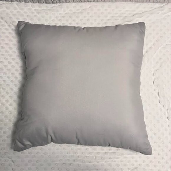 Accent Pillows (2) & 2 King Size Pillow Shams / 4 Piece Set - Picture 3 of 7